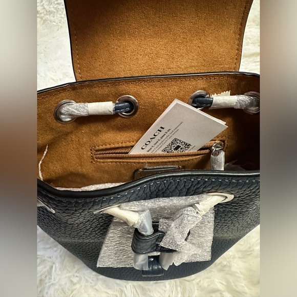 COACH Amelia Convertible Crossbody/Bagpack Soft Pebble Leather Silver/Denim NWOT - Picture 11 of 12